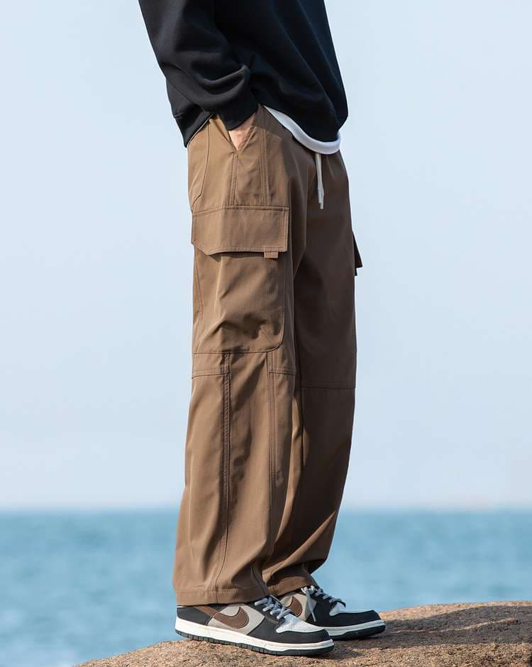 ゆったりカーゴストレートチノパン