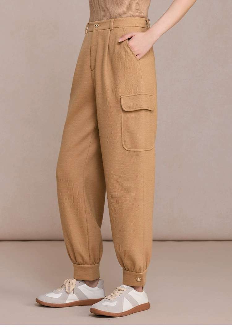 ゆったりカーゴチノパンツ
