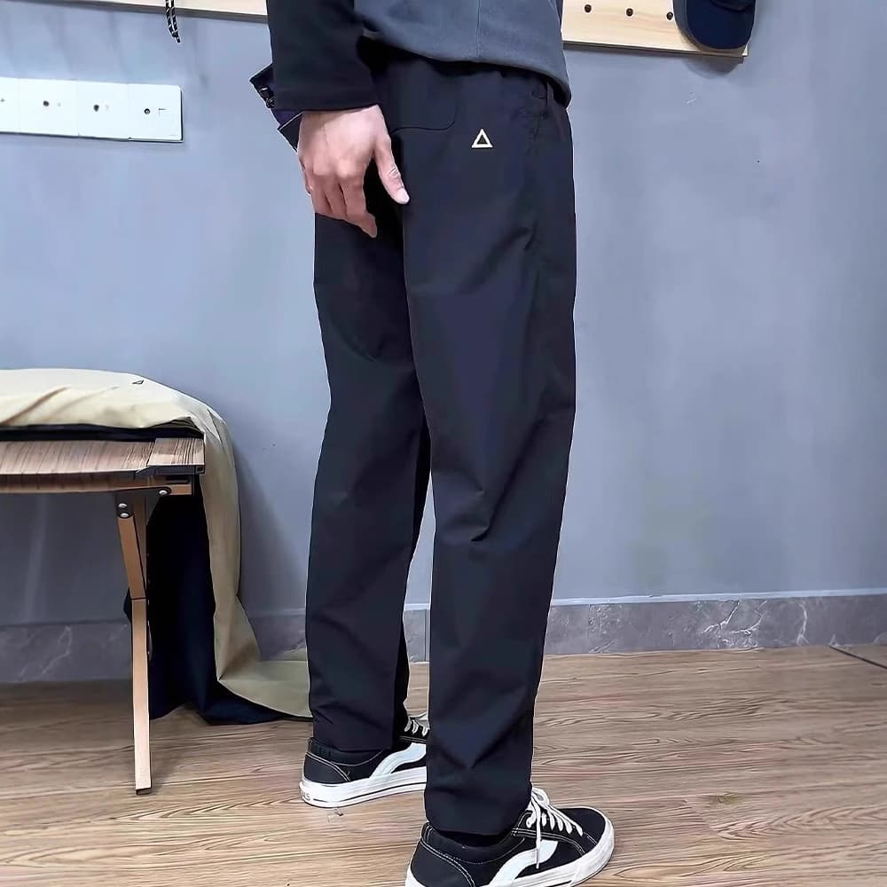 チノパン 三角ワンポイント ストレートチノパン
