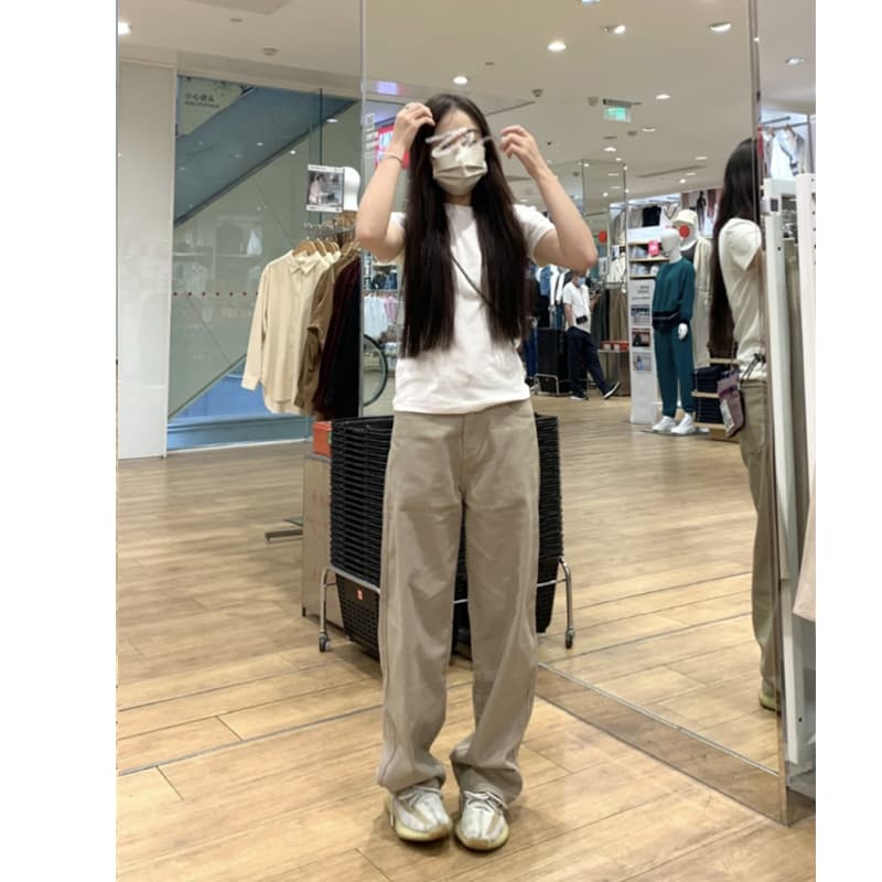 チノパンゆったりシルエット 美脚チノパン
