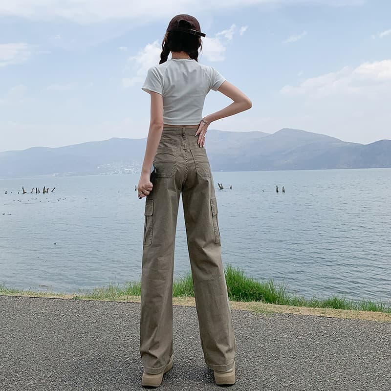 チノパン ポケット付き実用派ストレートチノパン